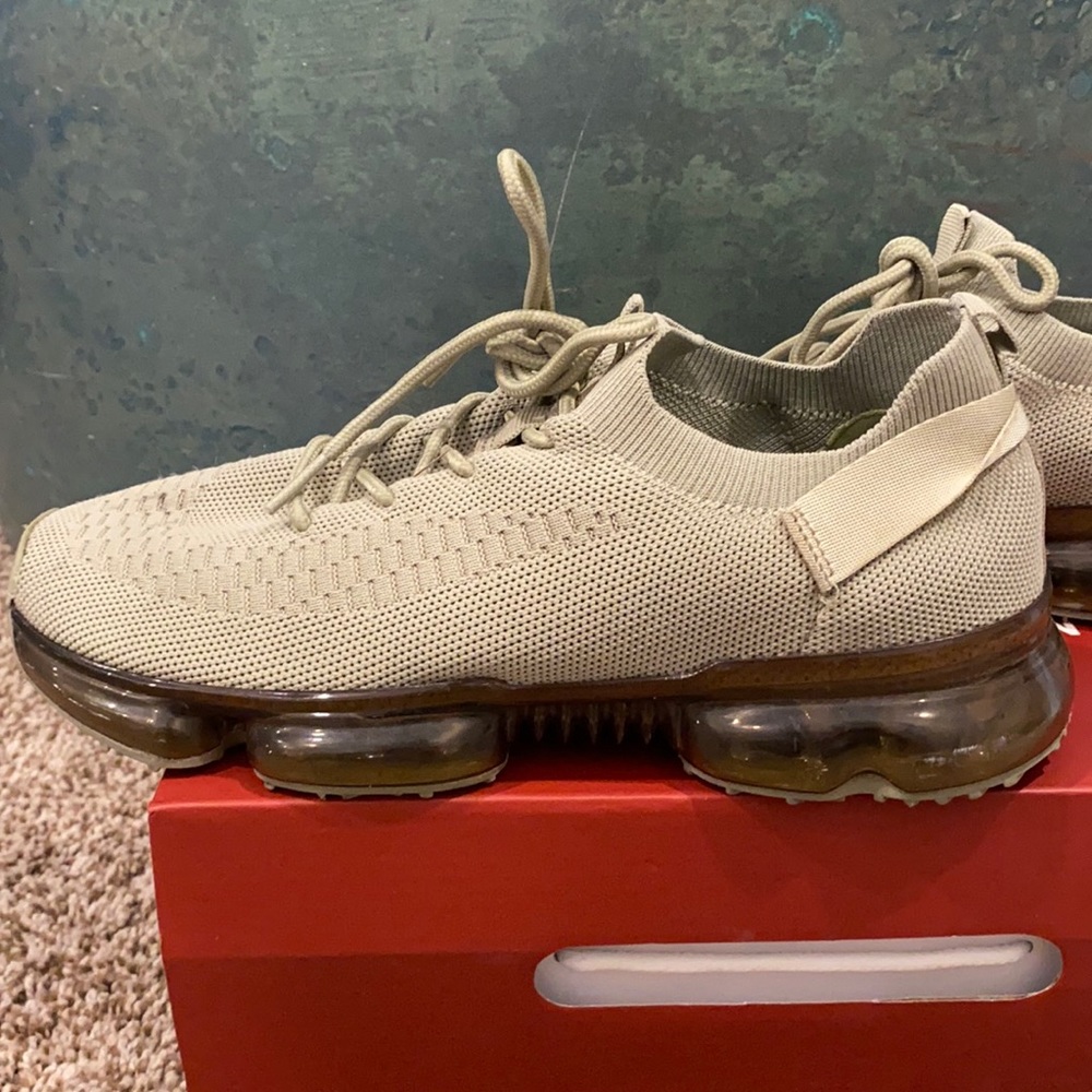 Shoes green size 8 - La Sheelah